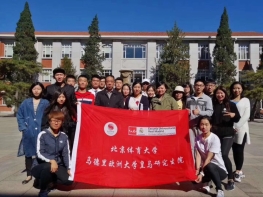C:\Users\Administrator\Desktop\台湾a片
出国情况汇报\照片\32181145956560731.jpg